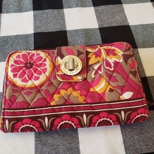 Full sized wallet